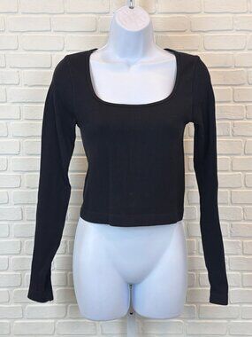 Move Theology Ribbed Crop Top Black Square Neck Medium